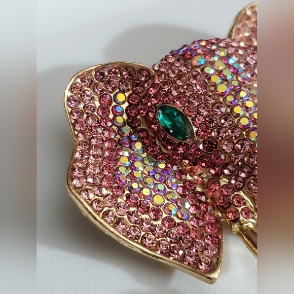 Elephant pink BIG brooch pin Swarovski crystals elements AB aurora borealis NEW - Picture 4 of 14